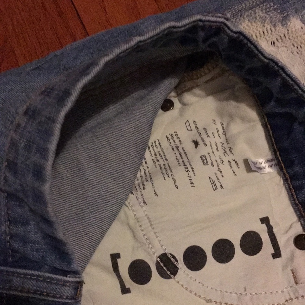 Pants - Picture 2 of 4